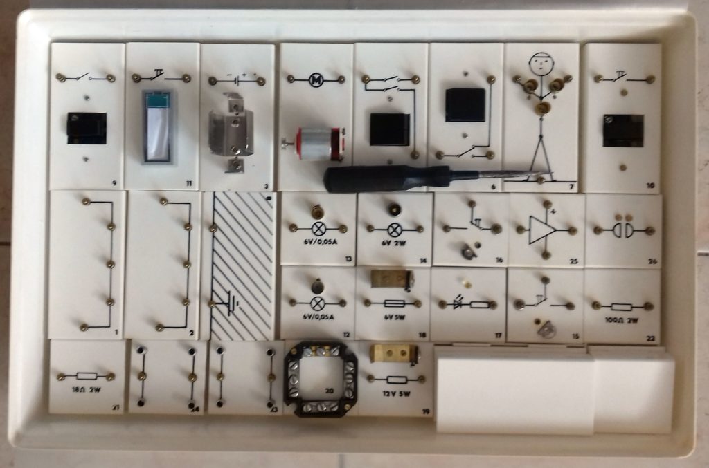 Elektrotechnická stavebnice Z3/III